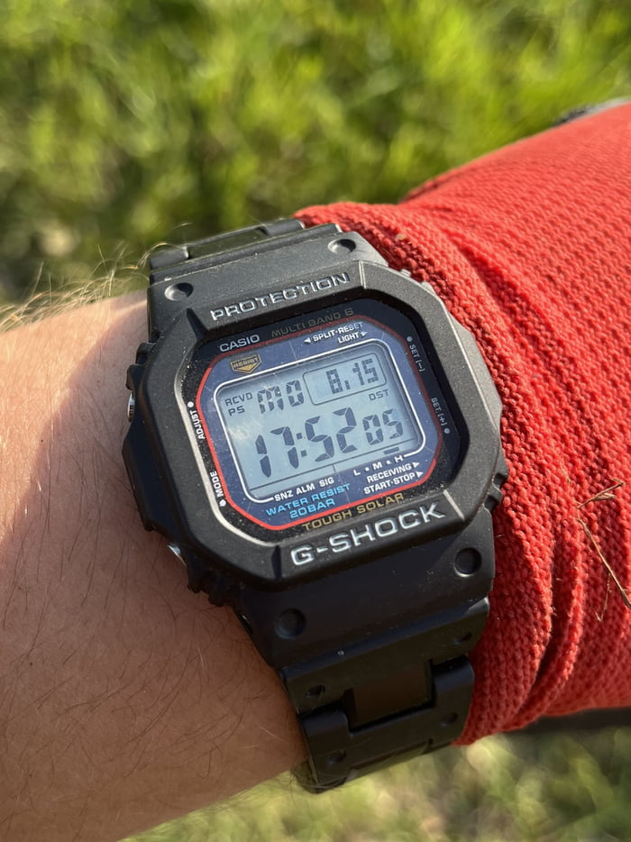 Don t Forget To Charge Your G Shocks 9GAG Don t Forget To Charge Your G Shocks 9GAG