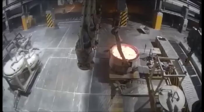 Aluminum smelter overhead crane accident
