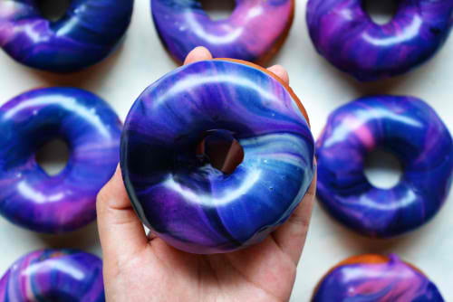 Galaxy doughnuts - 9GAG