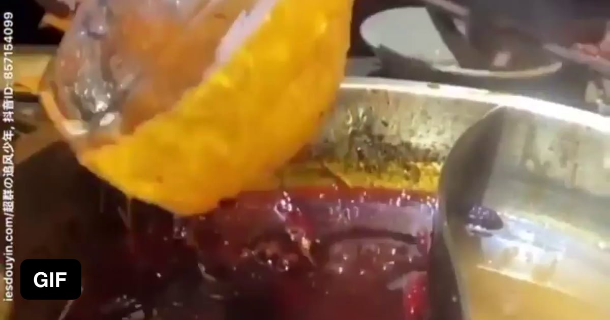 Removing grease from soup using a block of ice 9GAG