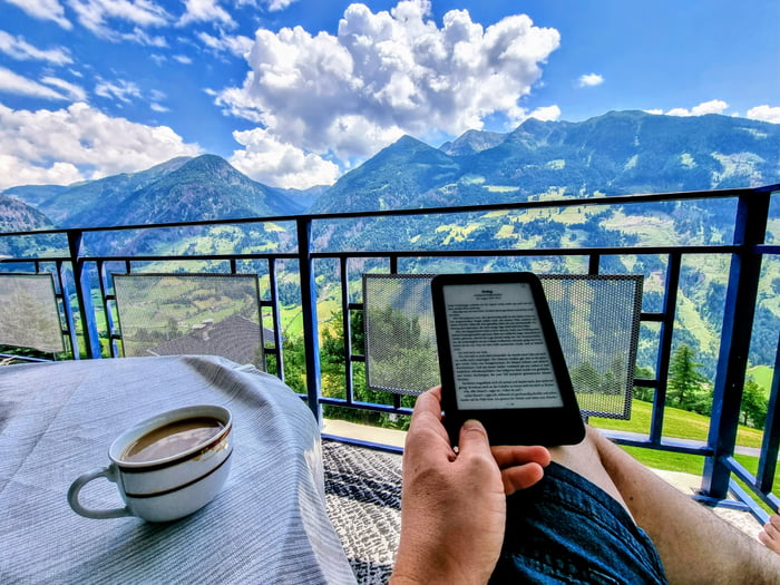 This hate and propaganda everywhere. Relax, read a book, drink a coffee