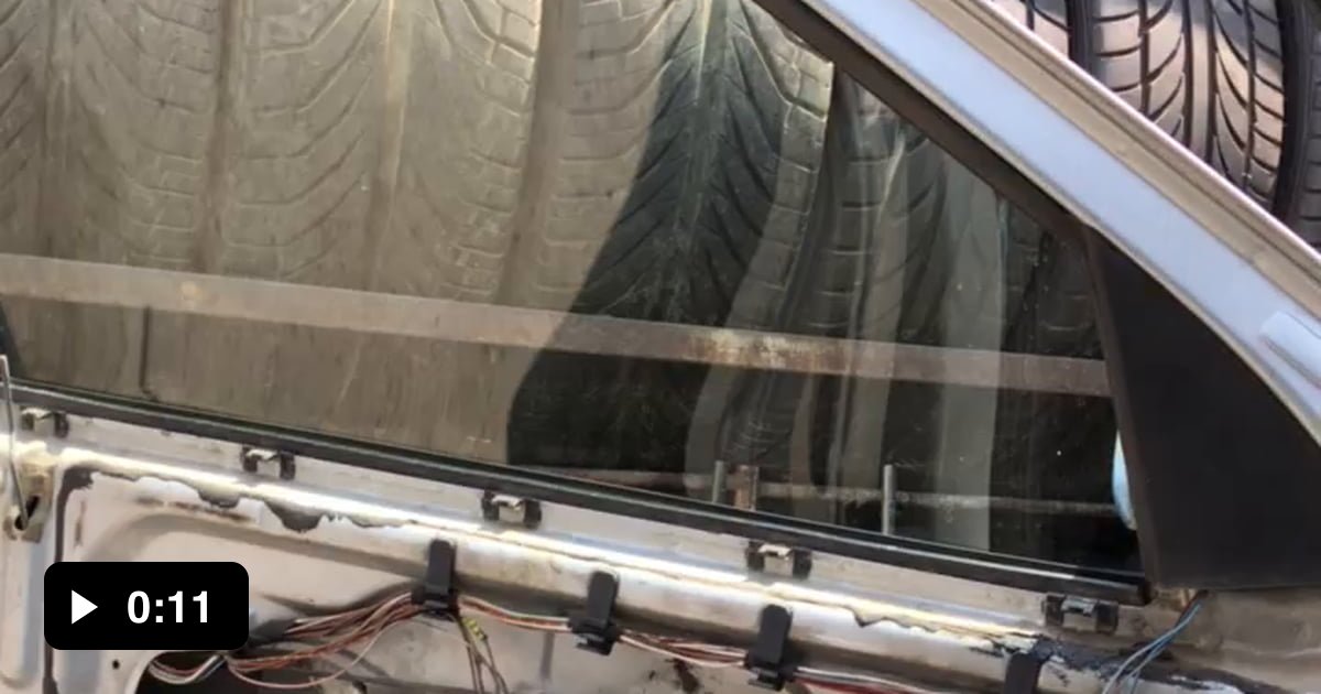 Ever thought how cars windows go up and down 9GAG