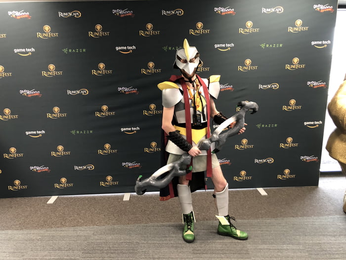 RuneScape cosplay from Runefest 9GAG