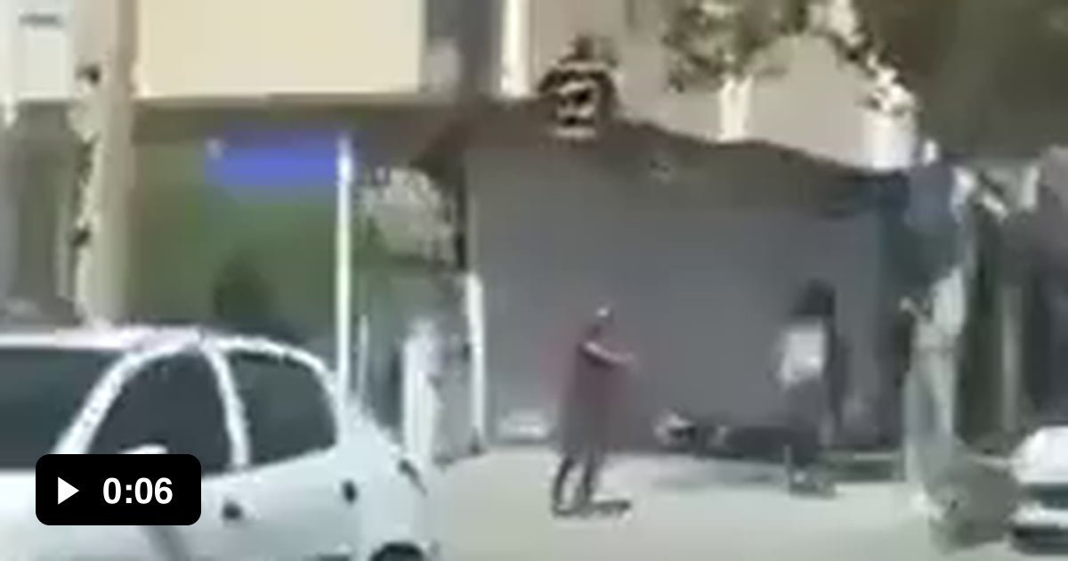 Surreal Tehran, while protesters attack the guard arrested guy escapes ...