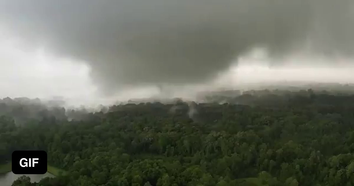Drone Footage of Tornado in Mississippi - 9GAG