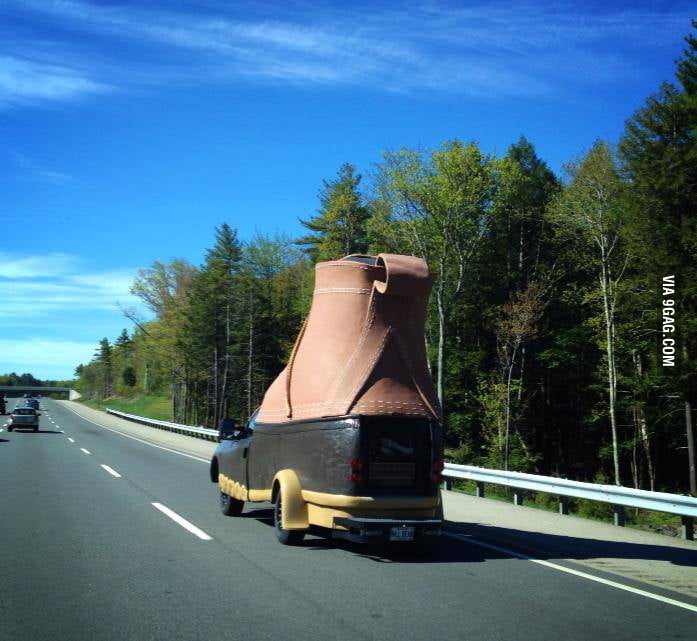 Meanwhile on the highway - 9GAG
