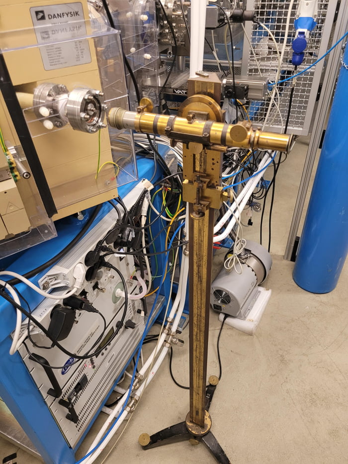 100+ year old device used at a particle accelerator - 9GAG