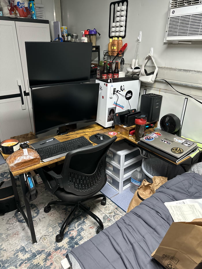 Moved for a live in job and finally got a new to me computer - 9GAG