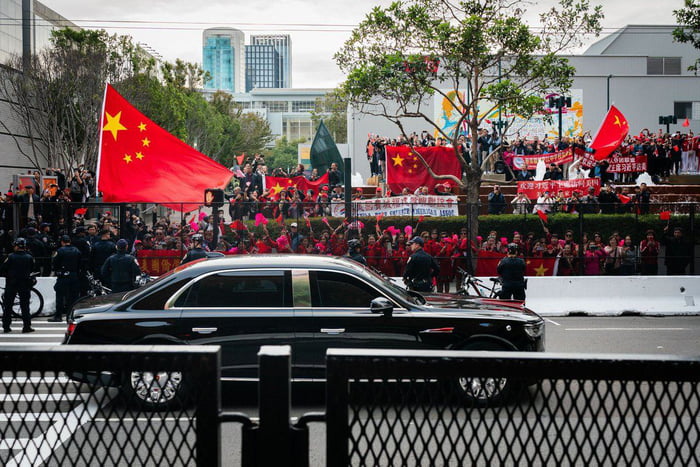 President Xi Welcomed In The United States Of China Gag