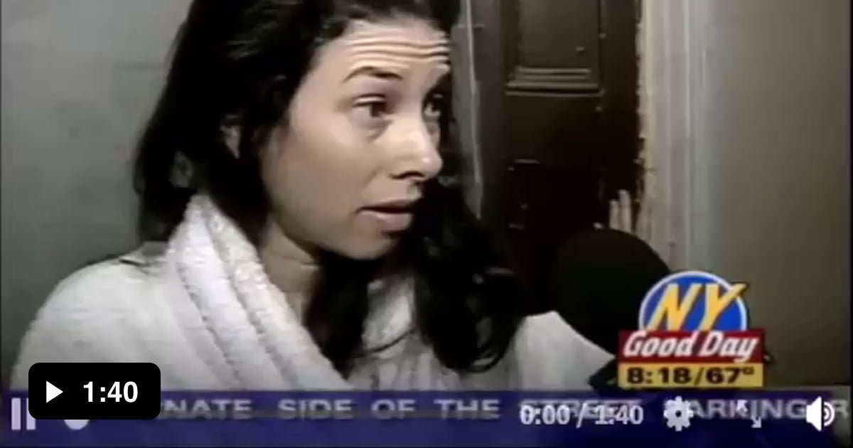 Anchor man vs. Reporter 9GAG