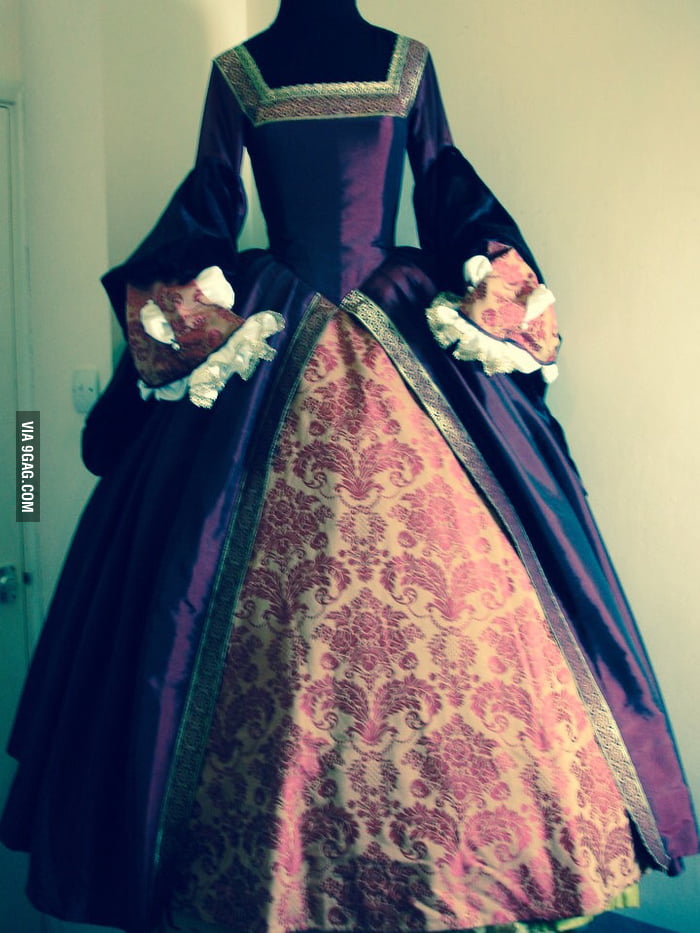 I sew for a living and I'm a stay-at-home-mom's best job ever - 9GAG