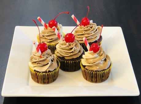 Coke Float Cupcakes Chocolate Cola Cupcake With Cola Cream