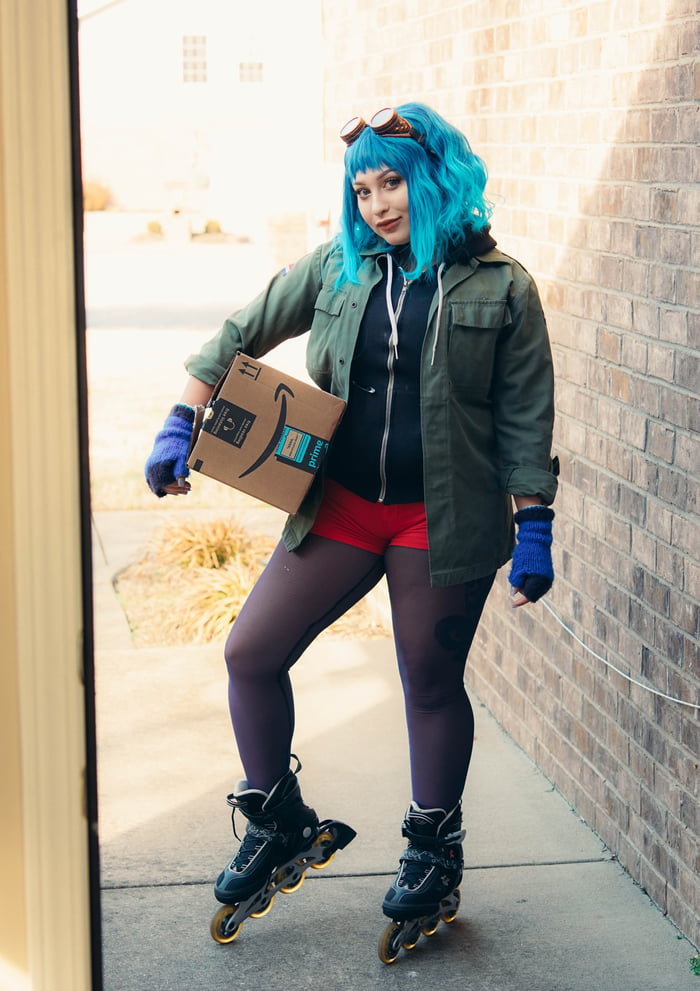 Ramona Flowers Cosplay 9GAG