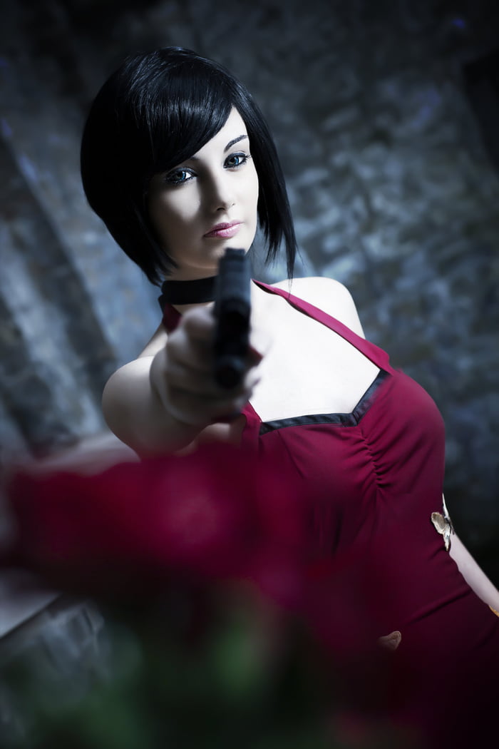 CosmicNya as Ada Wong - 9GAG