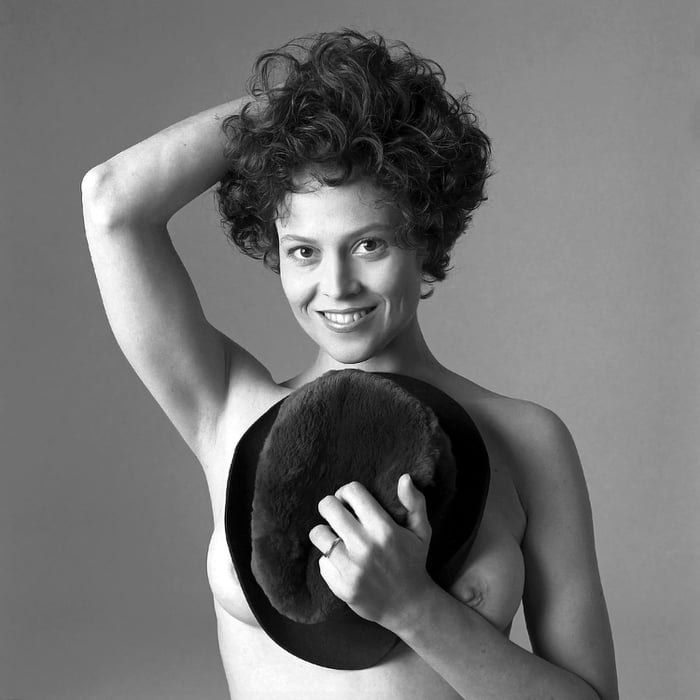 Sigourney Weaver :: photo by Denis Piel, 1986. 