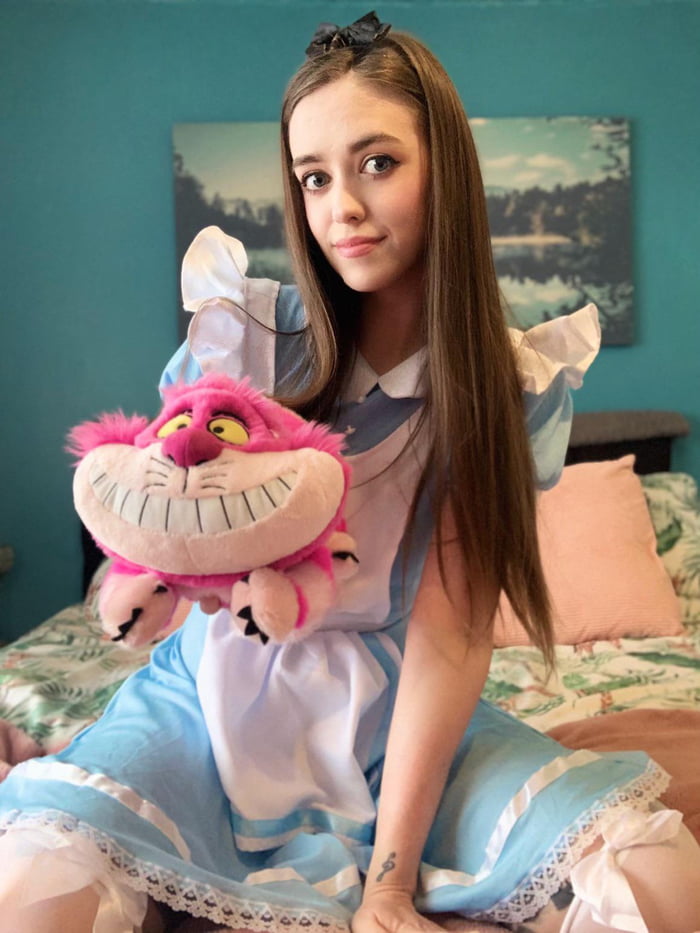 Alice in wonderland by highlandbunny 9GAG
