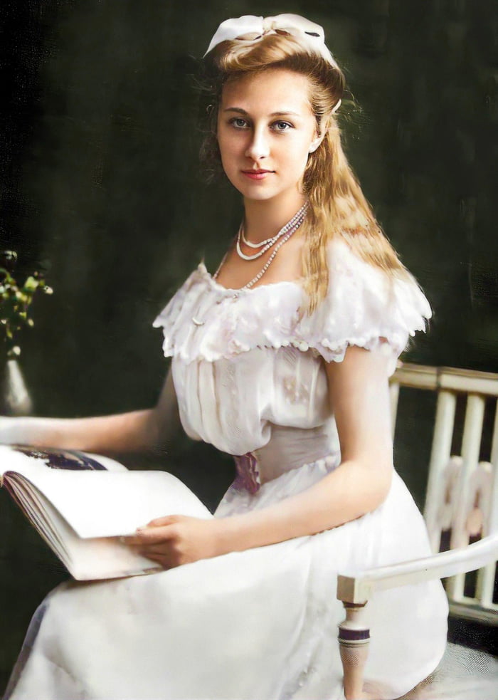 1908 colorized photo of Princess Victoria Louise of Prussia, daughter of German Emperor Wilhelm