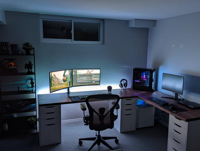 New house, new setup - 9GAG