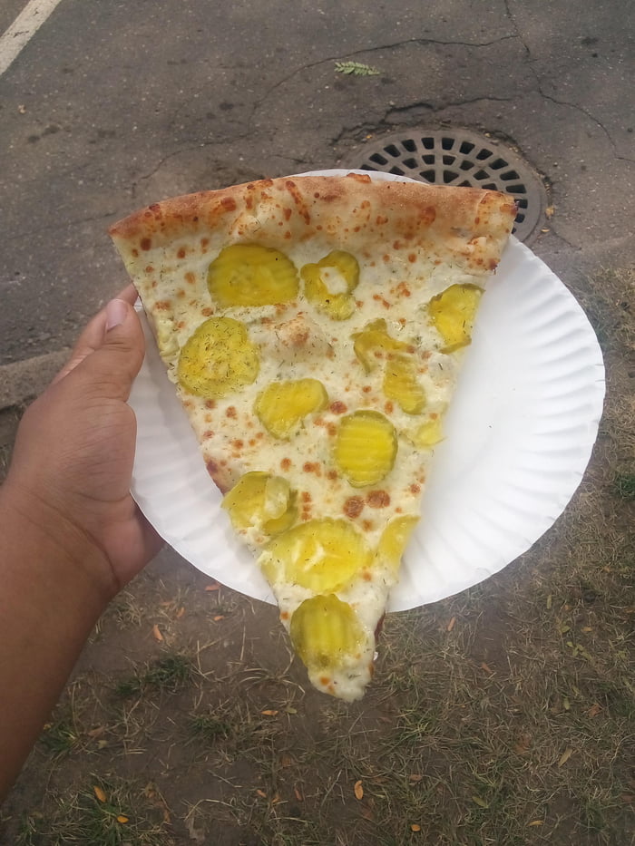 Pickle pizza from the minnesota state fair 9GAG