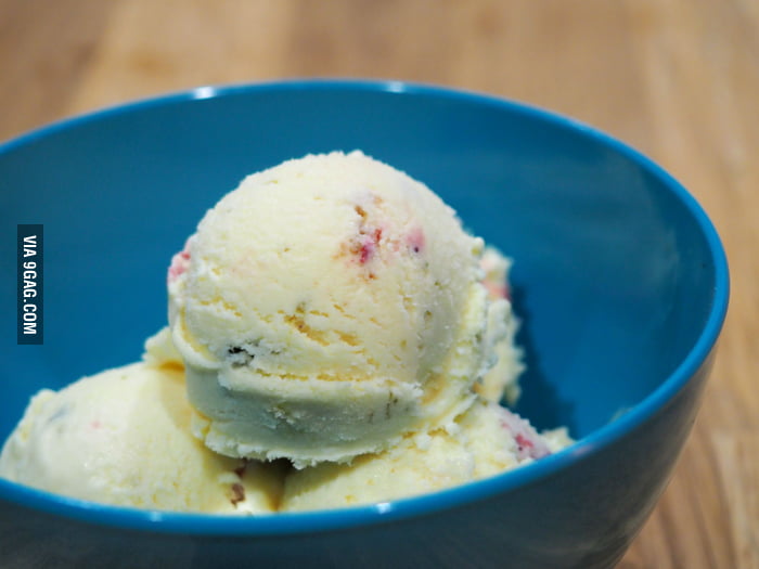 Lime Ice Cream with Strawberries, Graham Crackers, and Candied