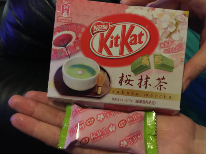 Japanese Cherry Blossom KitKat 9GAG