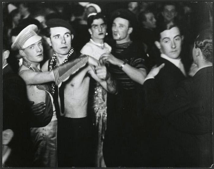 Gay Club In Berlin 1930 9GAG