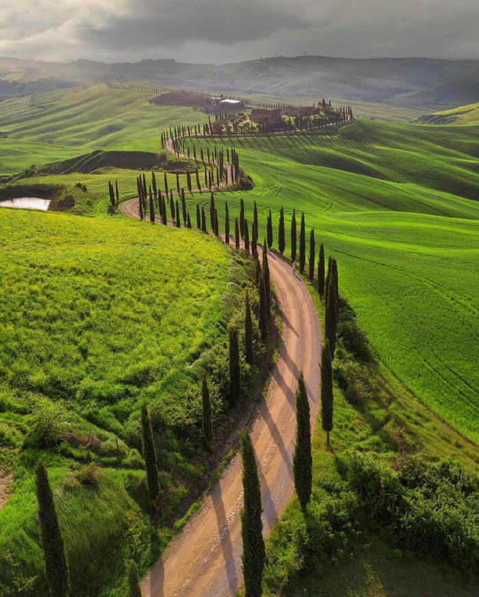 peaceful-morning-tuscany-italy-9gag