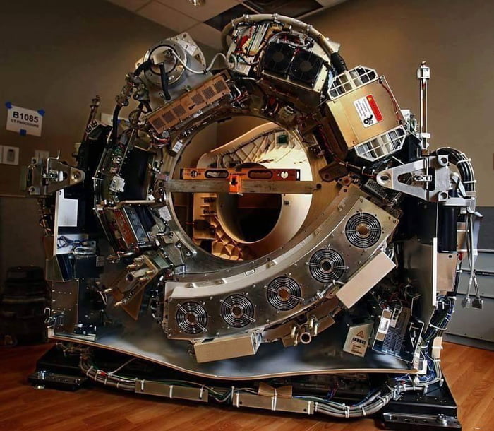 Naked MRI Scanner GAG