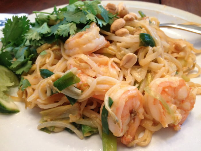 i-made-shrimp-pad-thai-from-scratch-9gag