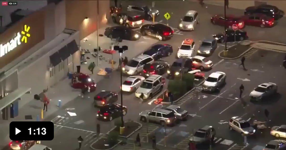 Looting at Walmart in Philadelphia, 40 minutes ago 9GAG