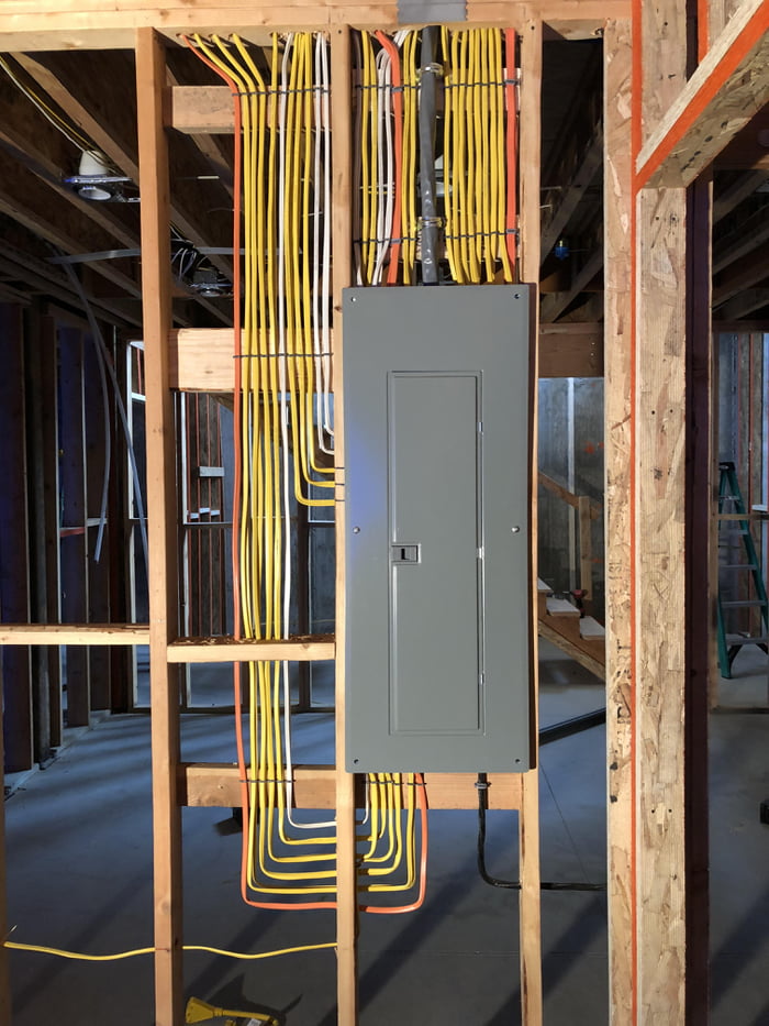 the-wires-coming-out-of-this-electrical-panel-are-perfect-9gag