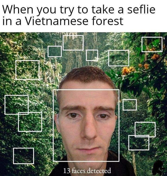 Panic in the jungle - 9GAG