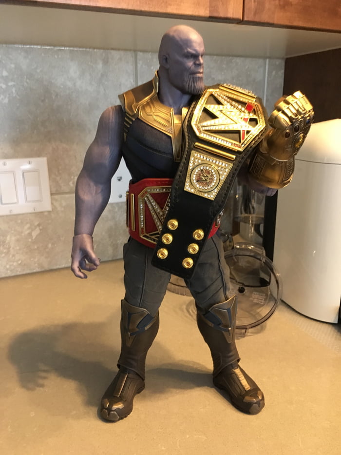 The reigning, defending, undisputed Universal heavyweight Champion - 9GAG