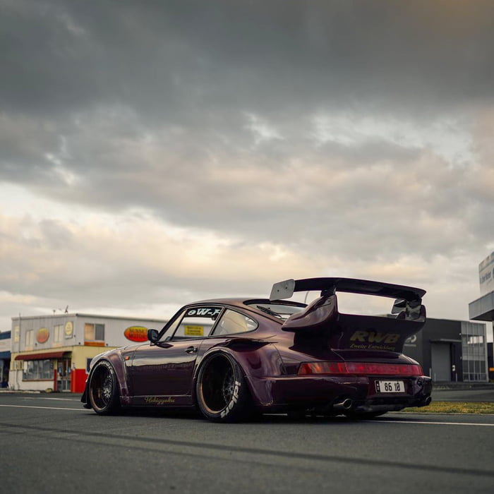 RWB Porsche 911 - 9GAG