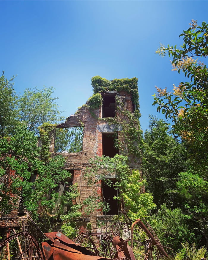 Abandoned Hospital in Laurel, Mississippi 9GAG