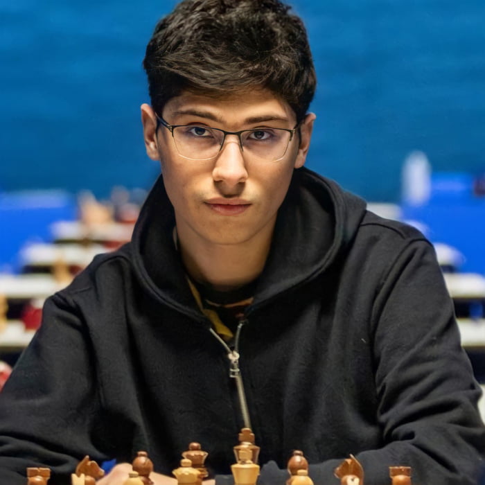 Alireza Firouzja, 18 years old, today became the youngest chess player of  all time who crossed the legendary Elo rating barrier of 2,800, after  playing a brilliant European Team Championship. Crown prince. - 9GAG