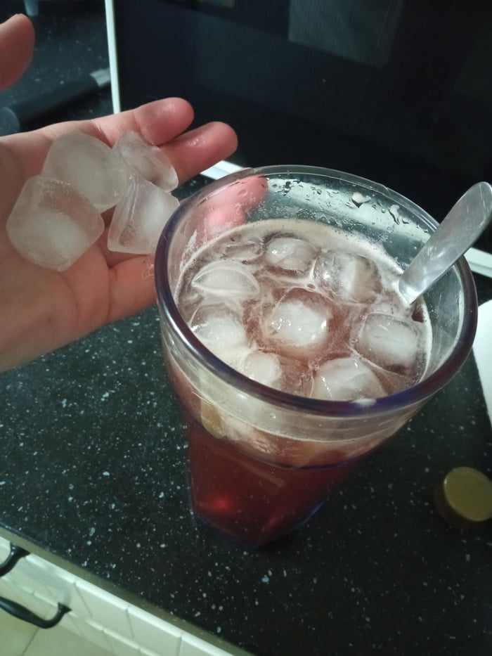 Ice. Putting the "ice" in "icetea" 9GAG