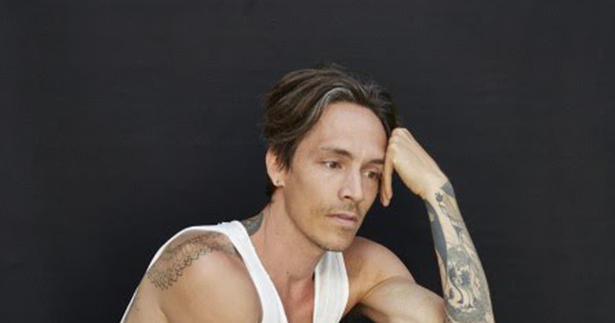 Brandon Boyd - 9GAG