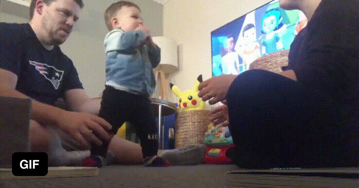 When your son takes his first steps on Fathers Day. - 9GAG