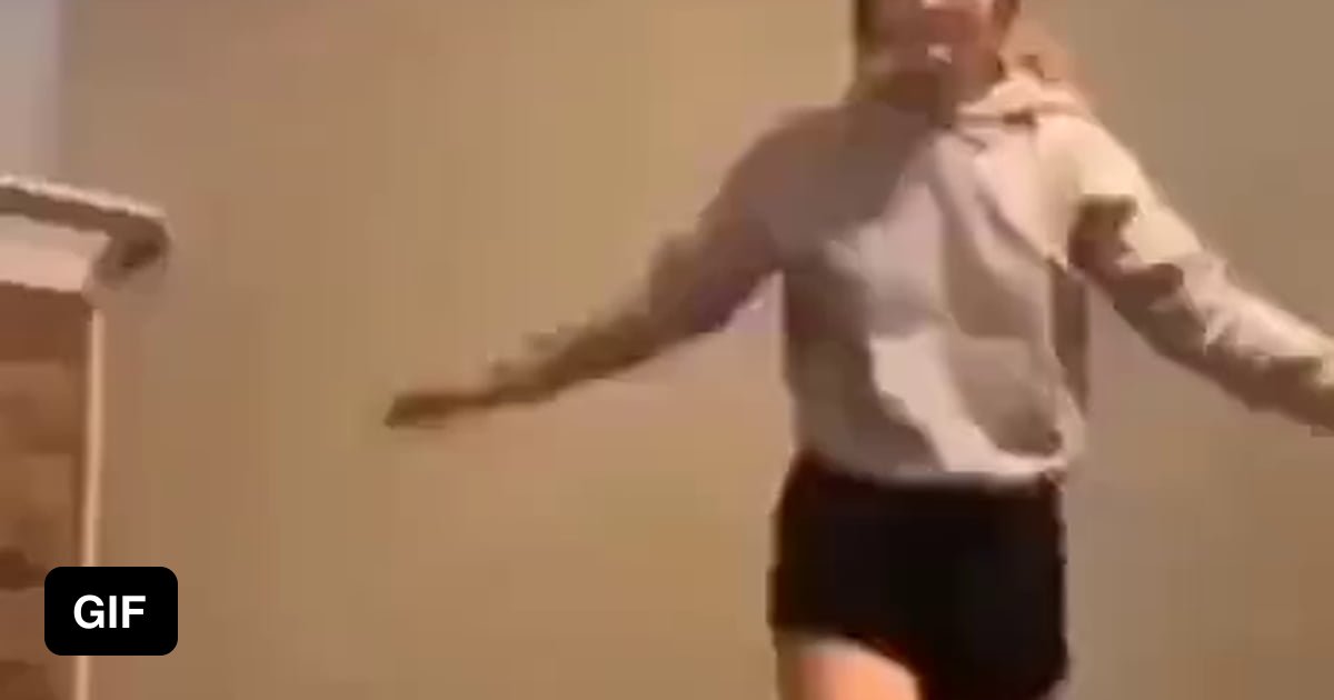 Always cover your back 9GAG