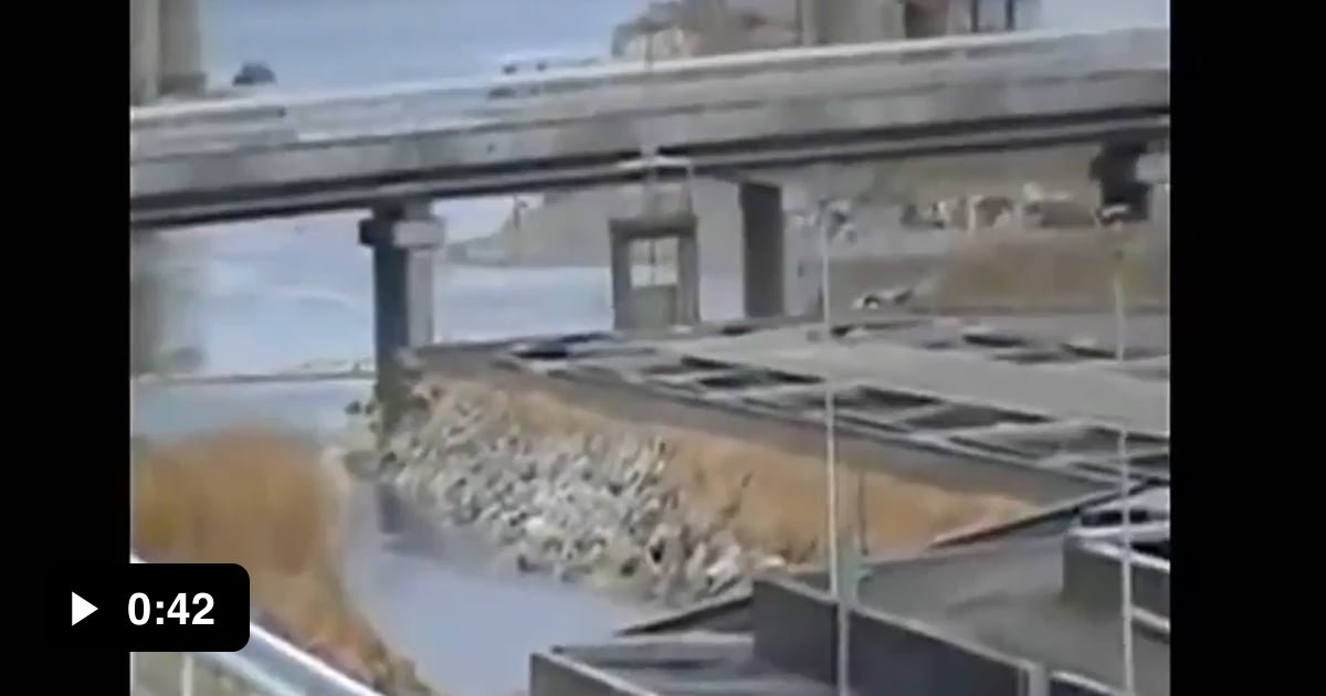 Tsunami 30 meter