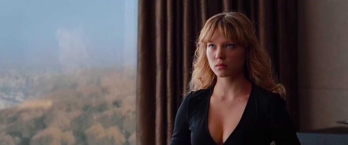 Léa Seydoux Boobs 9gag