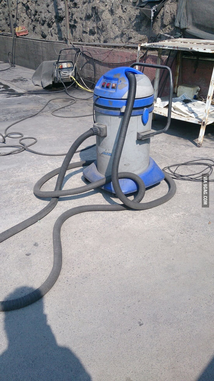 R2-D2 is that you?! - 9GAG