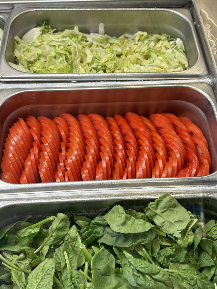 These tomatoes at Subway - 9GAG