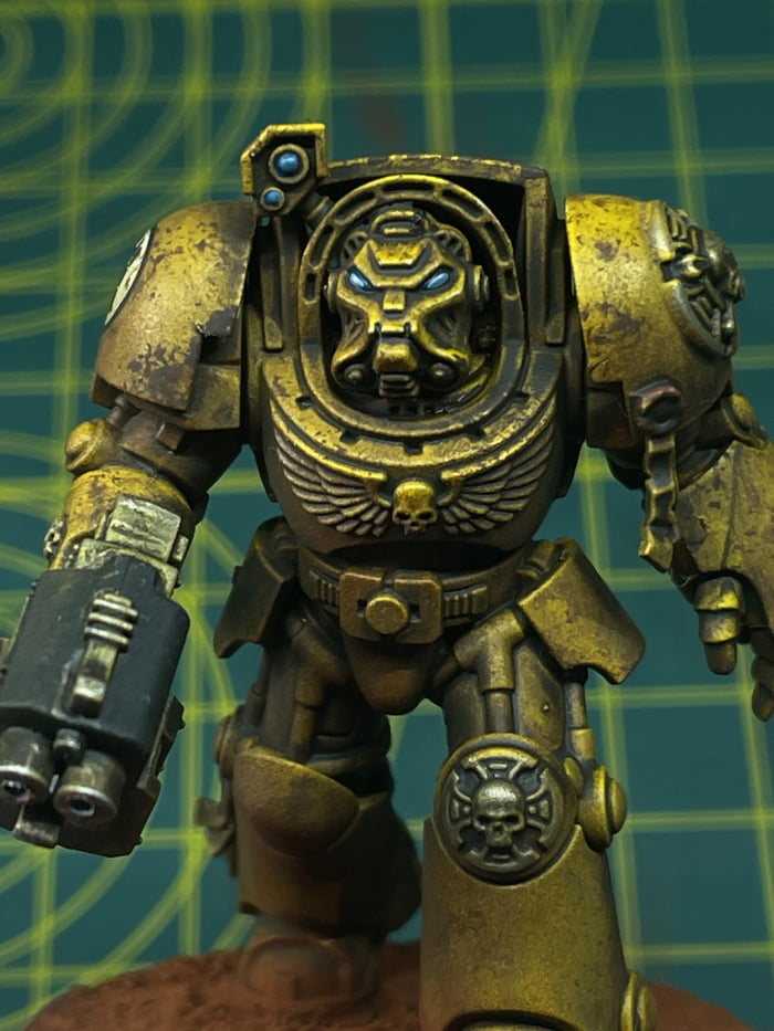 Grimdark Imperial Fists Gag