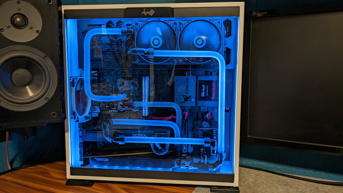 First time watercooling / hard tubes. Happy with how it turned out. - 9GAG