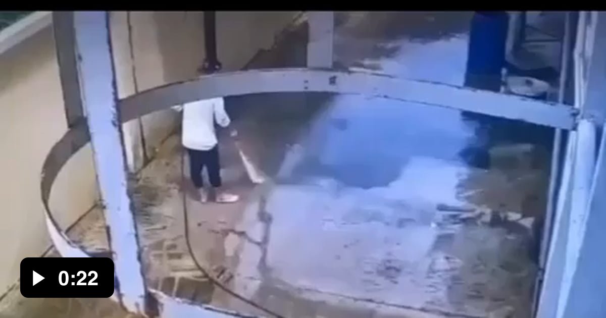 Power Washer With Shocking Results 9GAG   AdPzprV Ogimage 