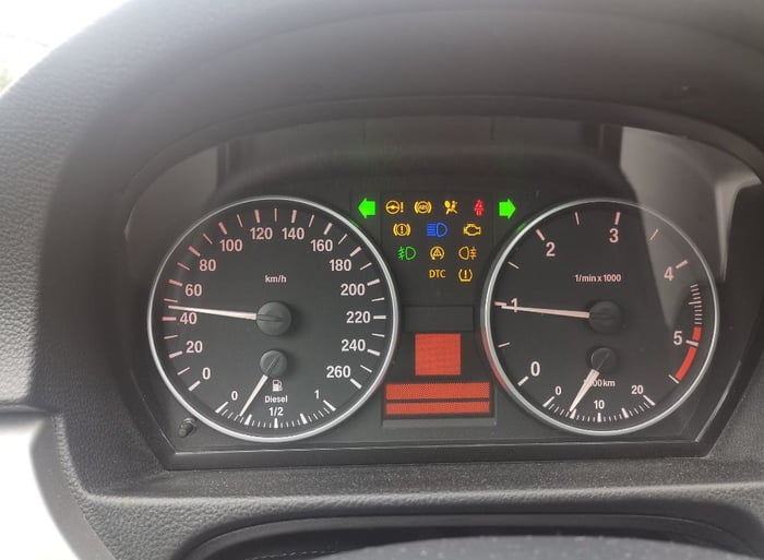 Merry christmas to you all. May your Dashboard not light up like a