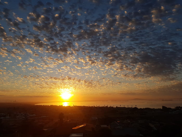 Sunrise .. Saldanha SA - 9GAG