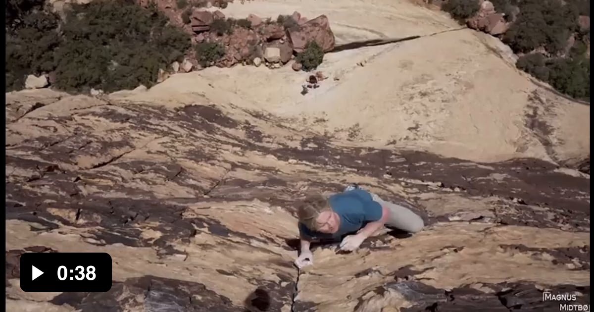 Alex Honnold using a handheld DSLR to film another climber, Magnus ...